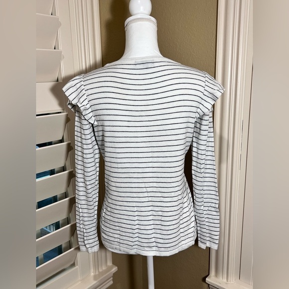 🔥BUY TWO GET ONE 50% OFF🔥
*Discount applied when you create a bundle* - Picture 3 of 3